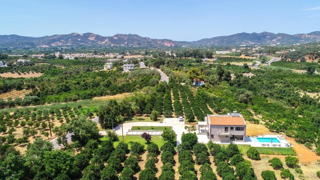 Villa Florentina ✩ Private Pool ✩ Bbq ✩ 7 Guests Alikianos Exterior photo