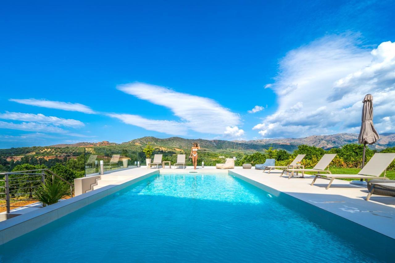 Villa Florentina ✩ Private Pool ✩ Bbq ✩ 7 Guests Alikianos Exterior photo